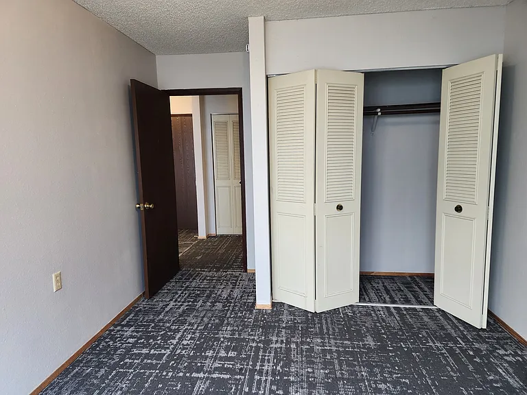 200 E 2nd St #220 — Photo 8
