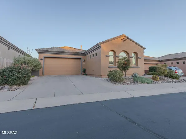 5471 S Pinkley Peak Dr, Green Valley, AZ 85622