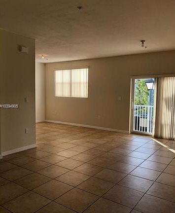 3rd image of 8899 107th Ct #213
