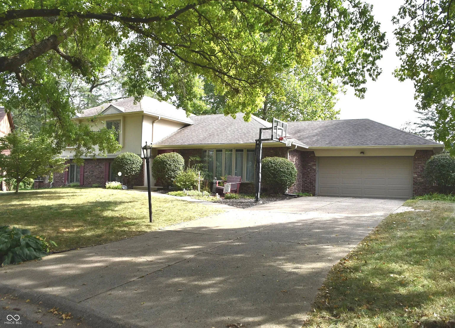 2719 Pomona Ct photo 1