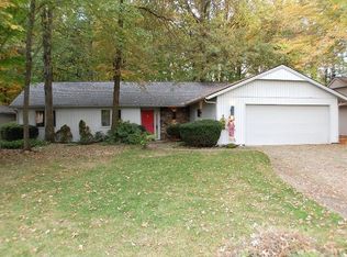 21694 Little Brook Way, Strongsville, OH