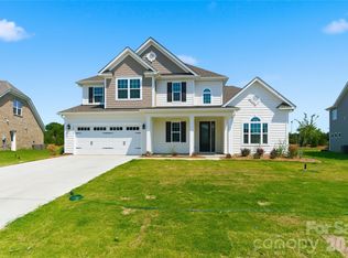4016 Dahlia Dr, Harrisburg, NC 28075
