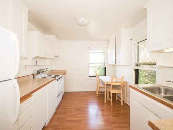 427 SW 5th St, Corvallis, OR