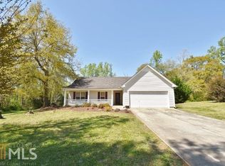 223 Glenn Fuller Cir, Commerce, GA 30529