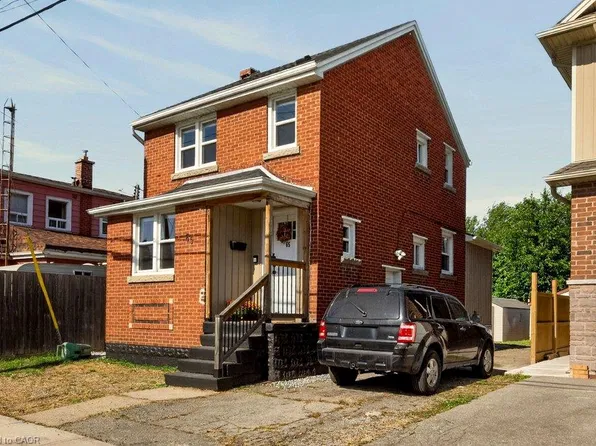 65 Edinburgh Ave, Hamilton, ON L8H 2C6