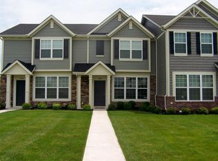 11355 Rhode Island St, Crown Point, IN 46307