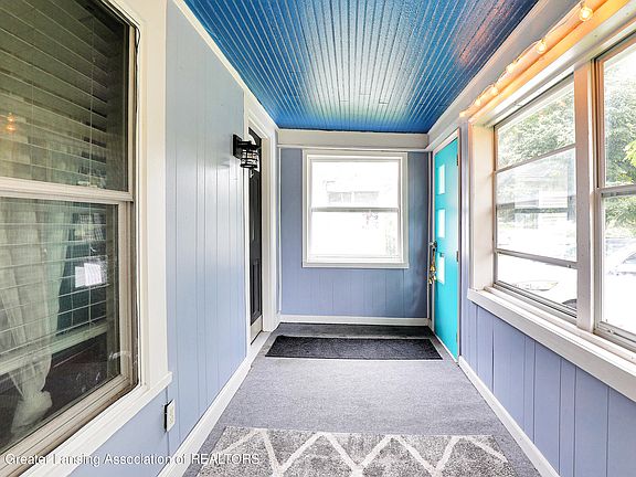 4th image of 625 N Magnolia Ave