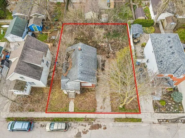 39 Menzie Ave, Guelph, ON N1E 5X8