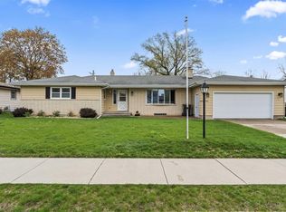 615 Birkinbine Dr, Sun Prairie, WI 53590