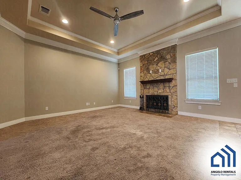 801 Hunters Glen Rd — Photo 11