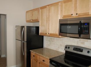 1311 Cascade Cir E, Canton, OH 44708