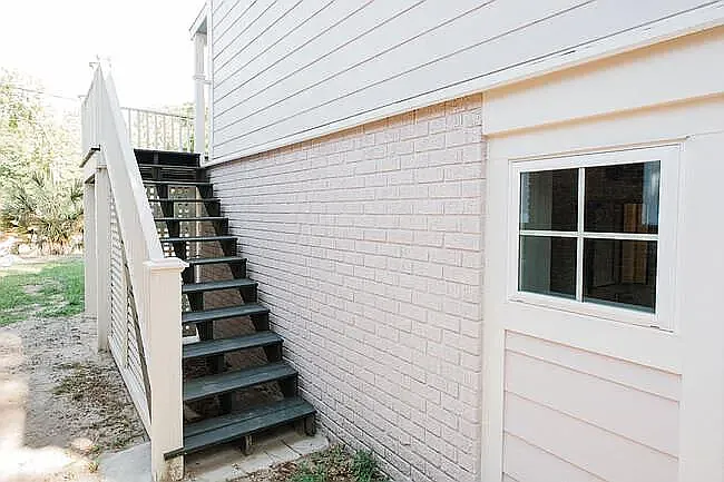 3801 Waters Ave — Photo 10