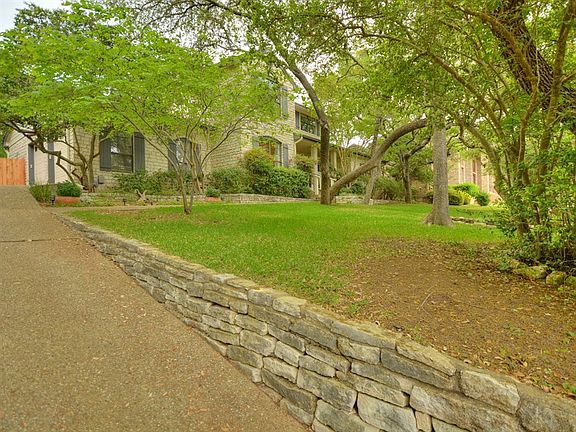 4th image of 10403 Lockerbie Dr