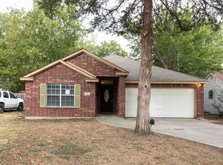 1700 N College St, McKinney, TX 75069