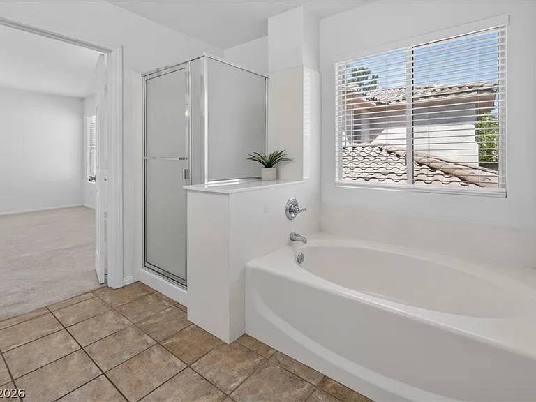 3799 Honey Ridge Ct — Photo 26