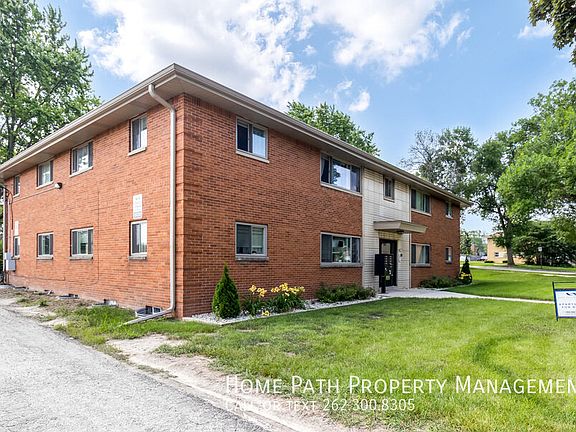 2nd image of 3027 W Ruskin Ct APT 5