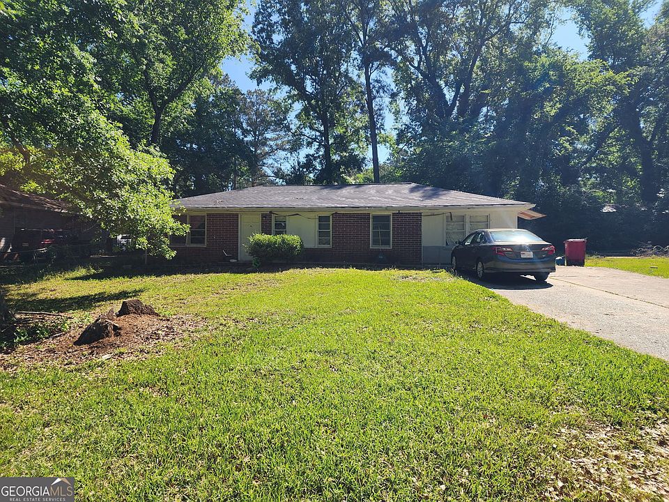 1st image of 2741 Coral Way