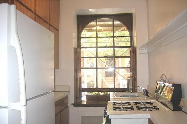 Rented by Town Residential | media 5