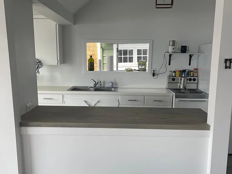 28321 Manzanita Beach Rd SW — Photo 5