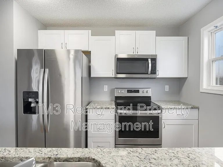 31642 W 174th St — Photo 5