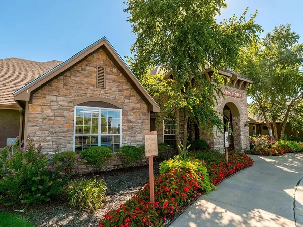 Village at Lionsgate