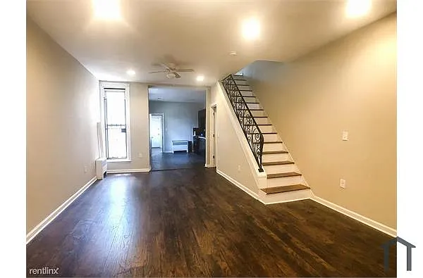 5016 Aspen St photo 1