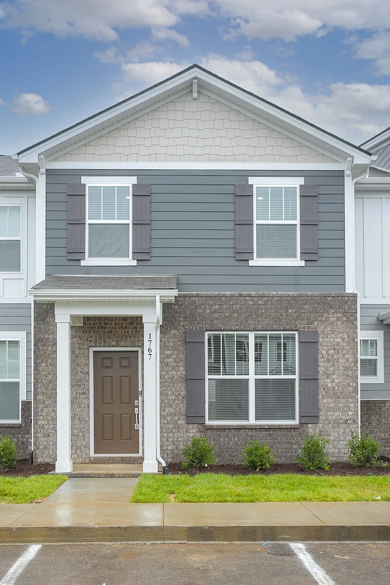 Building Photo - 1767 Frodo Way