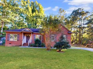 215 Sheffield Rd, Williamsburg, VA 23188