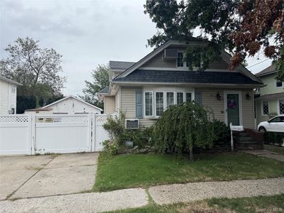 115 Madison Avenue, Franklin Square, NY, 11010