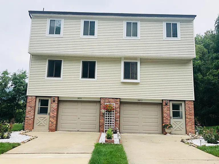 3855 Franklintowne Ct — Photo 3