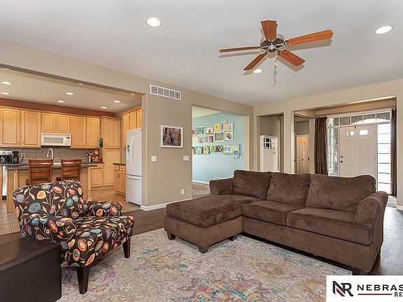 3rd image of 9507 S 27th Ave