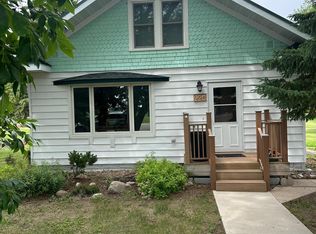 220 Woodman Ave, Dovray, MN 56125