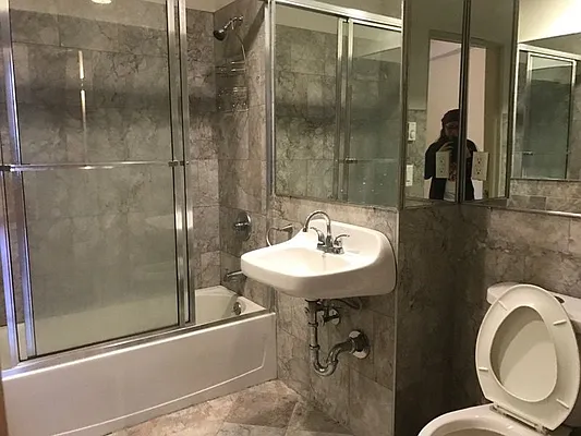 Rented by Pearl Realty Management LLC | media 2