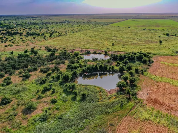 Fm 104, Paducah, TX 79248