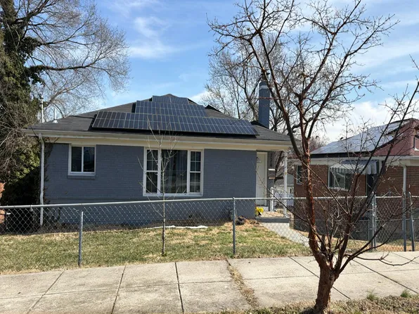 724 Adrian St SE, Washington, DC 20019