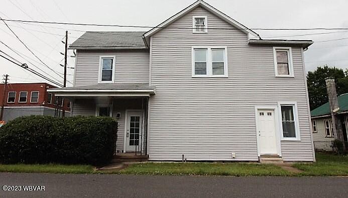 1st image of 123 Reynolds St S