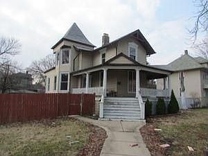 1st image of 602 N 5th Ave
