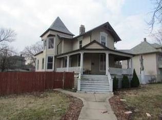 602 N 5th Ave, Maywood, IL 60153