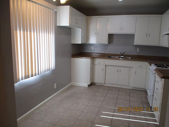 3rd image of 2741 Piedmont Ave #332