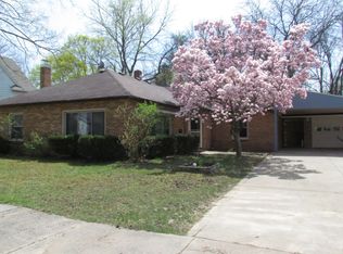 26 W Woodrow St, Fremont, MI 49412