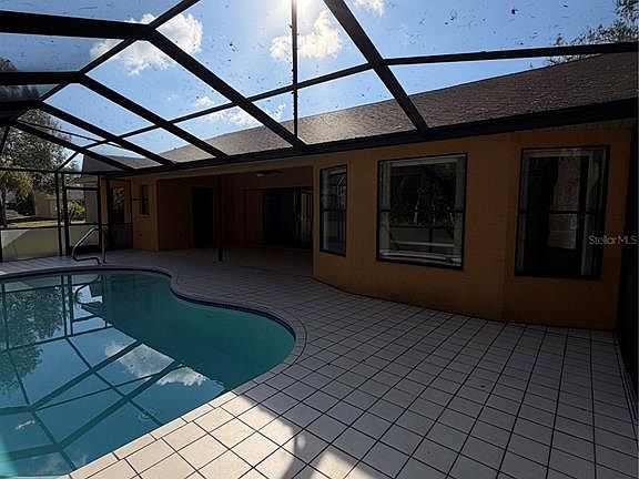 5th image of 1716 Percheron Dr
