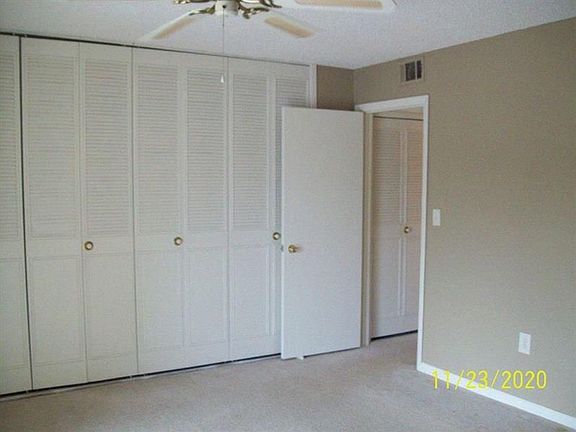 5th image of 2600 S Kanner Hwy APT V10