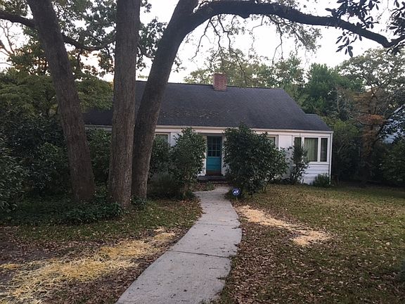 2nd image of 1736 King Woods Dr