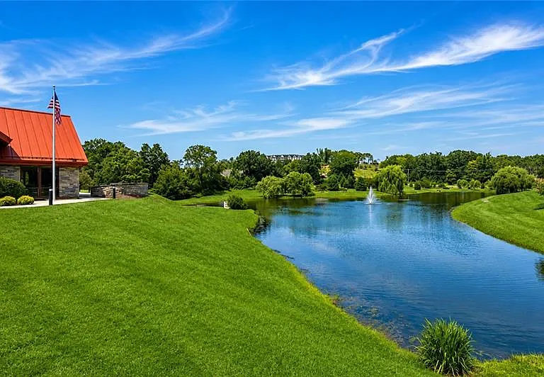 335 Osona Ln — Photo 43