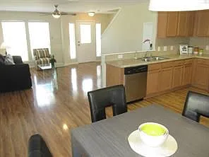 504 Rolling Oak Dr — Photo 9