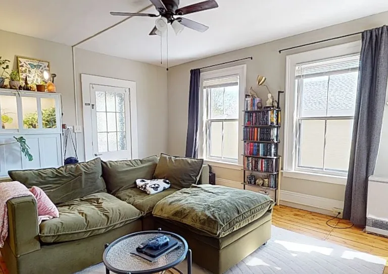 37 Franklin St — Photo 1