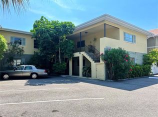 12175 3rd St E APT 2, Treasure Island, FL 33706