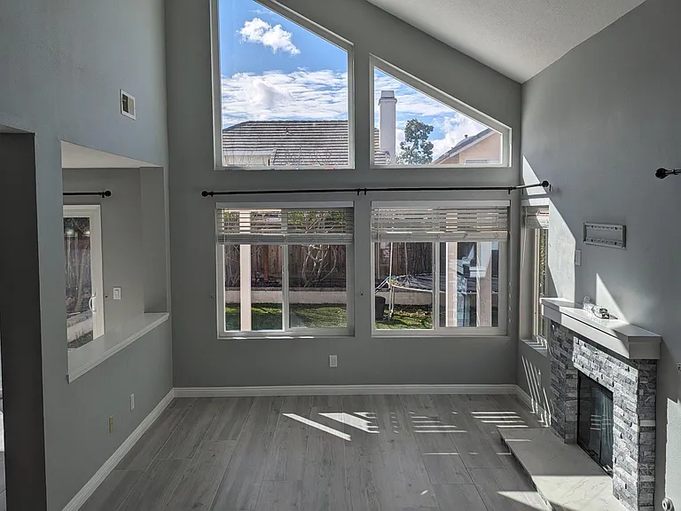 6977 Schilling Ave — Photo 18