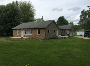 6132 Colf Rd, Carleton, MI 48117