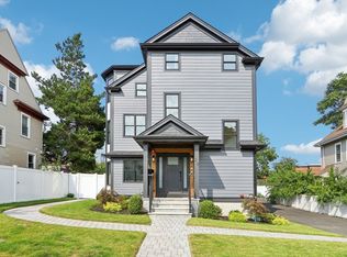 25 Bentley St FLOOR 1, Brighton, MA 02135